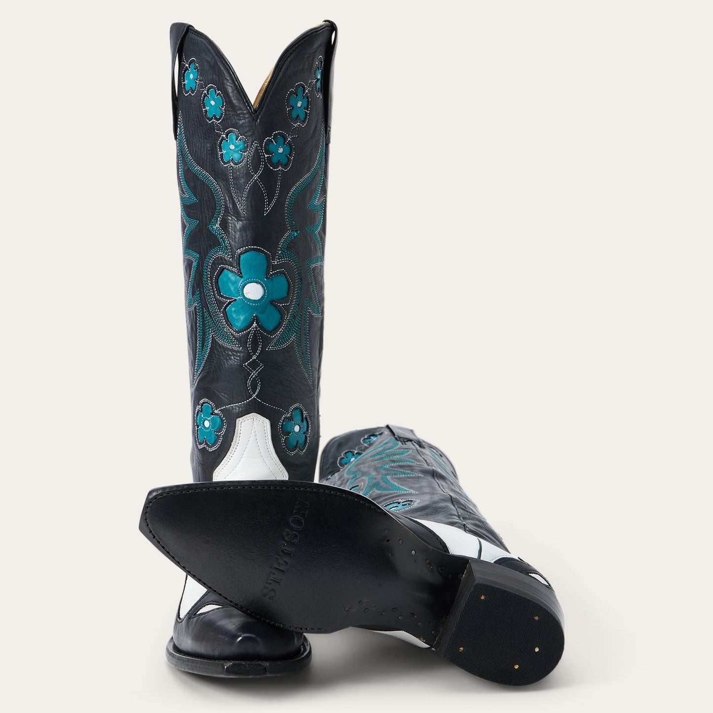 Women's Stetson Ariana handcrafted black leather boots with snip toe and vintage stitching