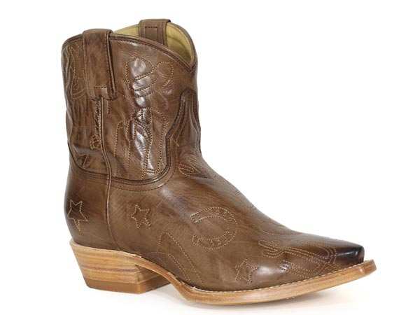Women's Stetson Dolly brown ankle leather boots with snip toe and unique embroidery