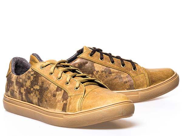 Zapatos hechos a mano Tin Haul Stealth para hombre