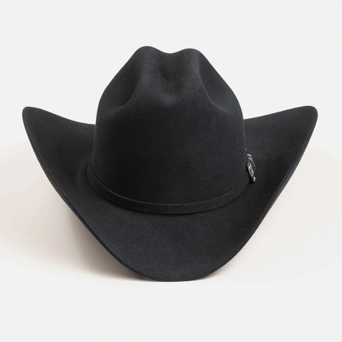 Black 10x Larry Mahan Jerarca fur felt cowboy hat with cattleman crease and silver-tone buckle