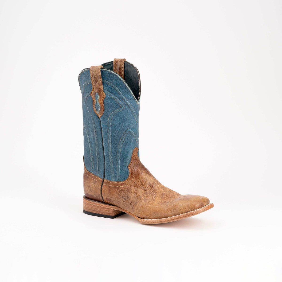 Men's Ferrini Maddox Leather Boots in Antique Saddle handcrafted with full grain leather and square toe