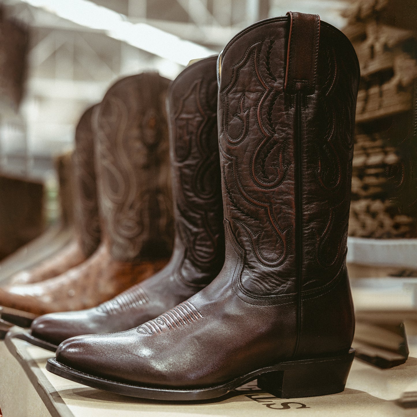 Men's Stetson Carlisle Leather Boots Handcrafted Round Toe Brown