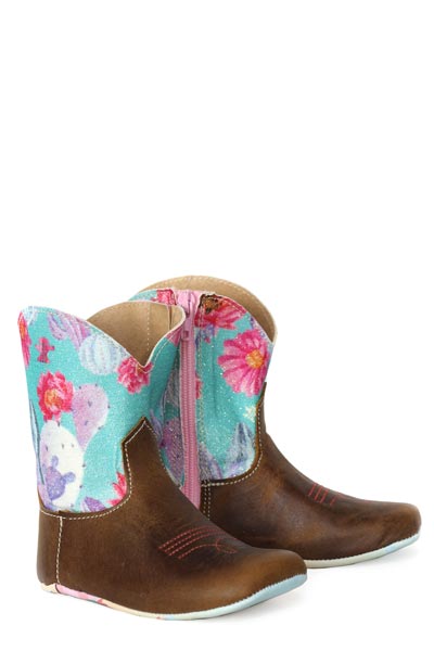 Botas Baby Tin Haul Lil Chestnut &amp; Daisy con suela de carrusel hechas a mano en color rosa