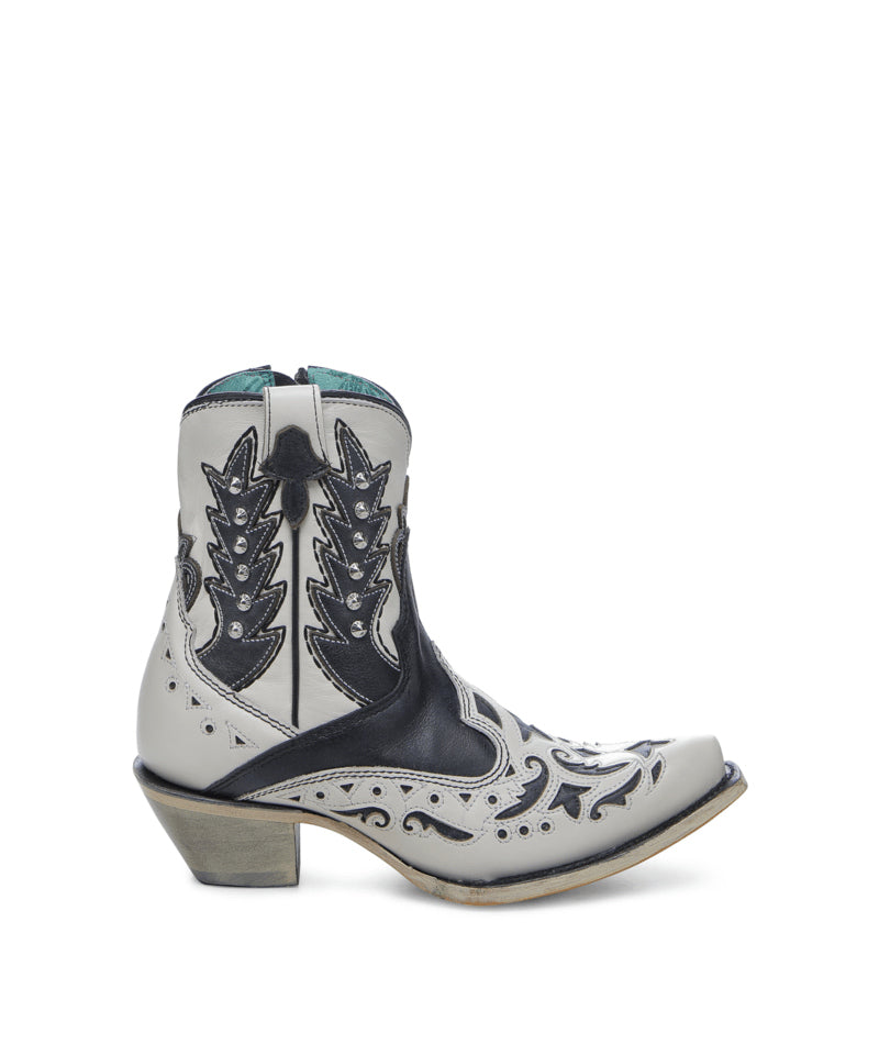 Women's Corral White Genuine Leather Boots with Black Embroidery & Overlay & Studs Wing Tip Ankle Boot