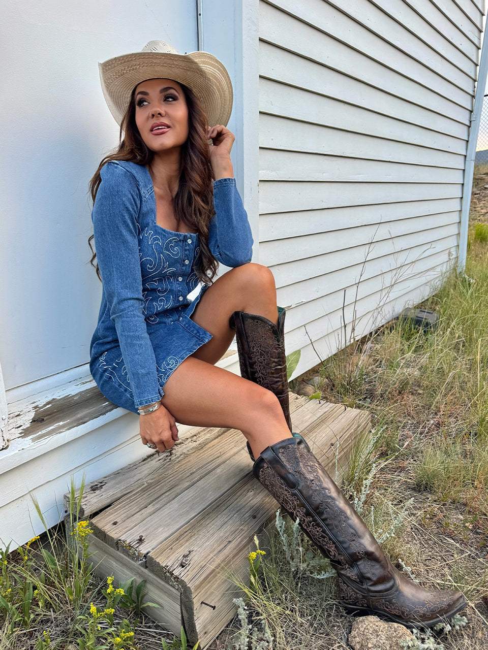 Women's Corral Black Genuine Leather Boots with Honey Floral Embroidery