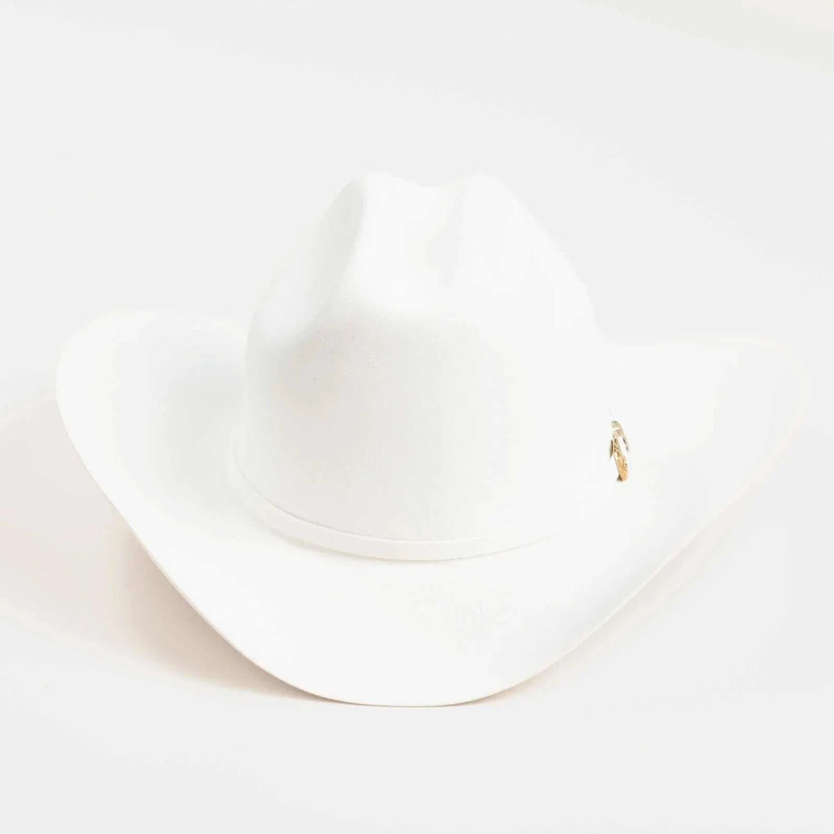 6x Larry Mahan Real Fur Felt Cowboy Hat White with beaver fur, matching hatband, ruby stone buckles, leather sweatband, 4" brim, classic cattleman crease crown, made in USA