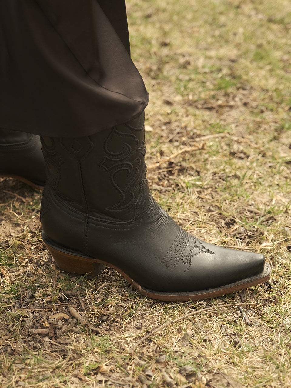 Women's Corral Black Genuine Leather Boots with Embroidery