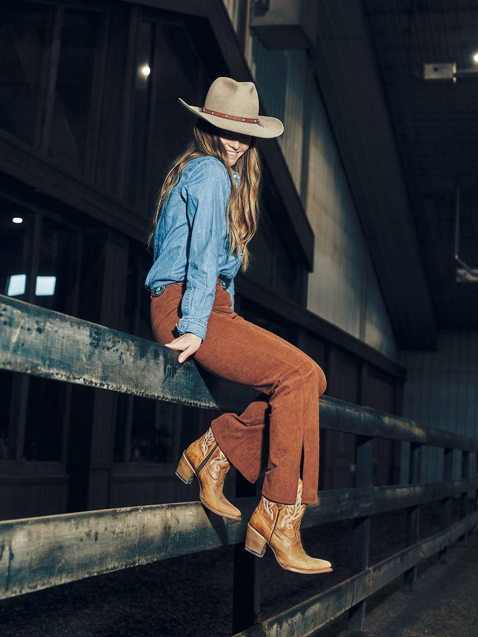 Women's Corral Tan Genuine Leather Boots with Embroidery