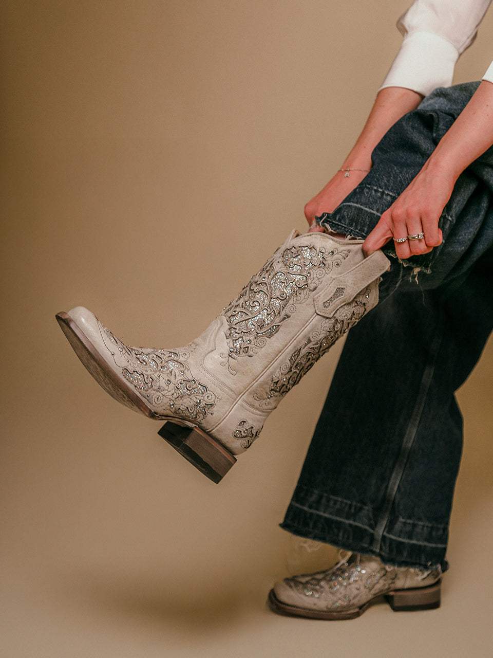 Women's Corral White Genuine Leather Boots with Glitter Inlay & Crystals