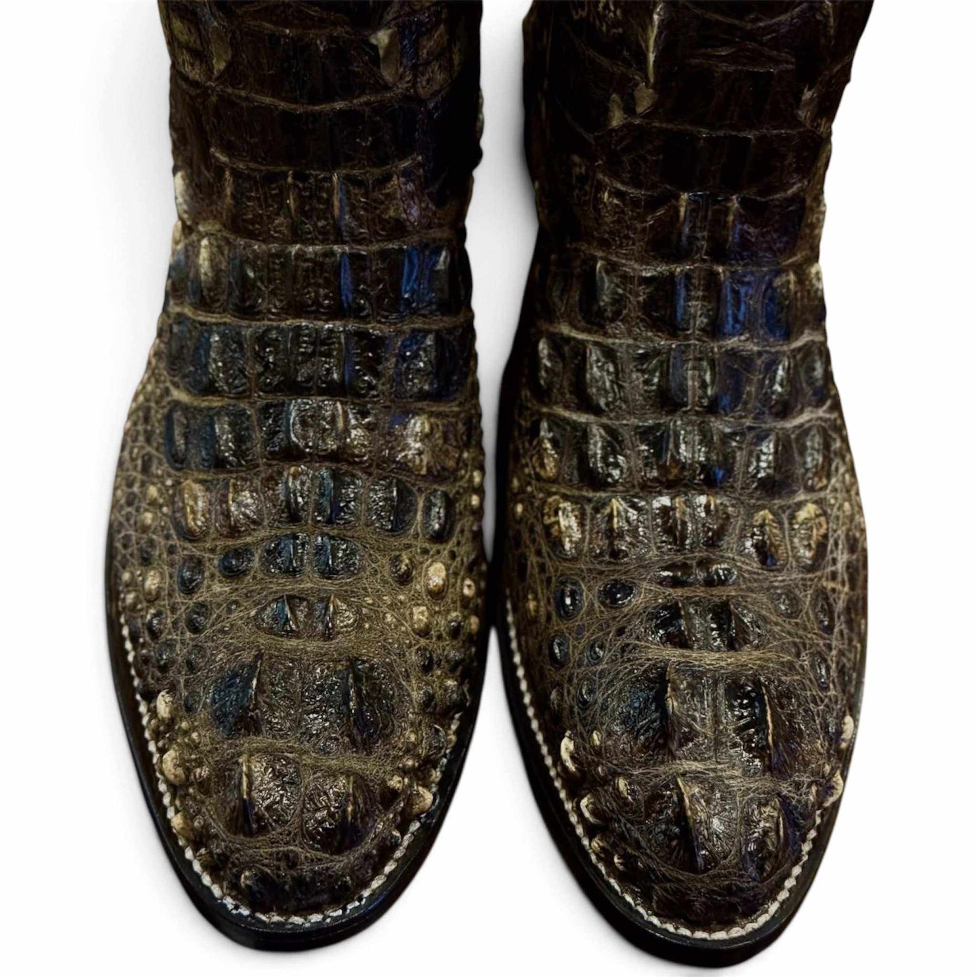 Handmade men's El Malcreado full natural American alligator hornback boots