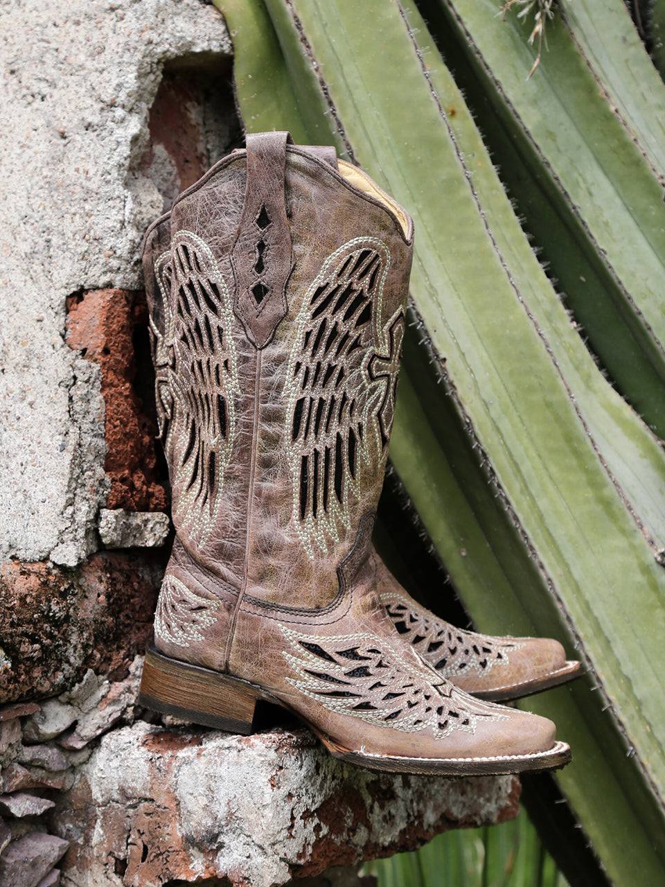 Women's Corral Brown Genuine Leather Boots with Black Wing & Cross, brown leather Western boots with wing embroidery