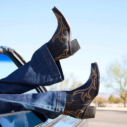 Handcrafted women's black Stetson Greta ankle leather boots with embroidery